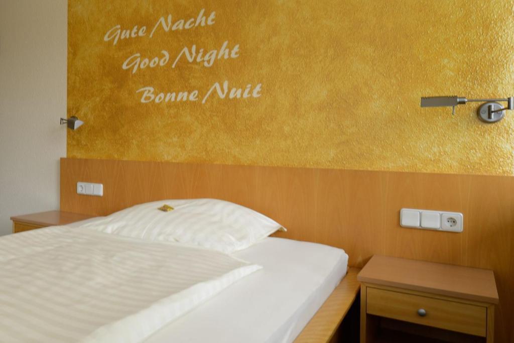 Hotel Alberga Mettmann Chambre photo