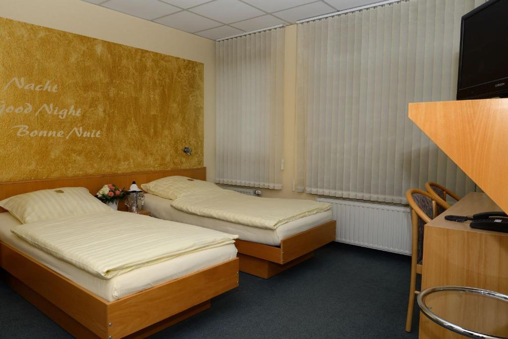 Hotel Alberga Mettmann Chambre photo